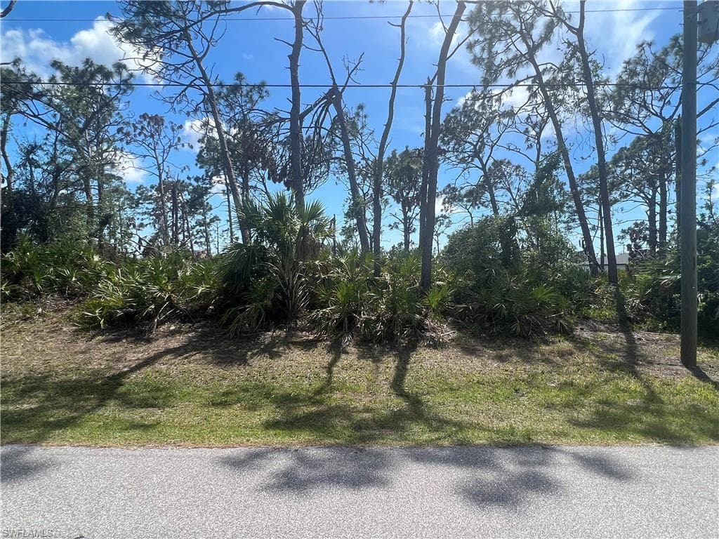 137 Jade ST ROTONDA WEST, FL 33947