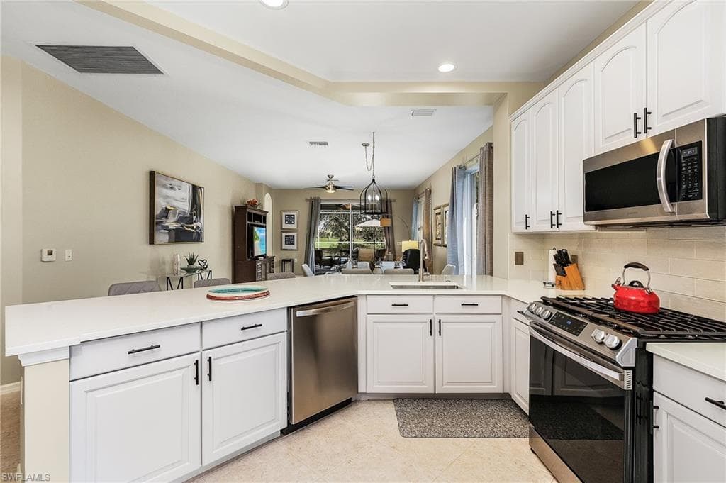 10569 Avila CIR FORT MYERS, FL 33913