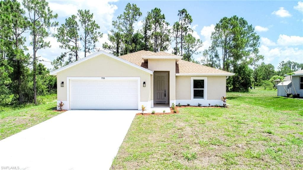 725 Long Island ST E LEHIGH ACRES, FL 33974
