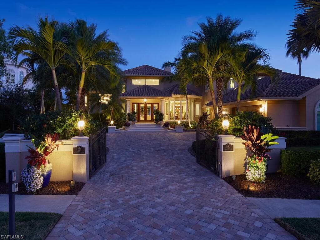 1589 Barfield CT MARCO ISLAND, FL 34145