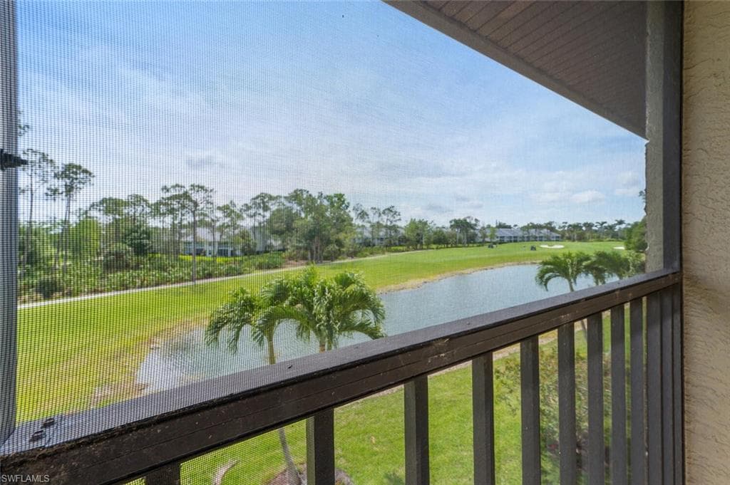7240 Coventry CT 324 NAPLES, FL 34104