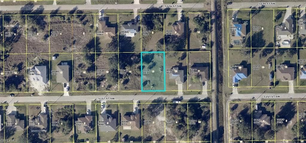 2604 51st ST SW LEHIGH ACRES, FL 33976