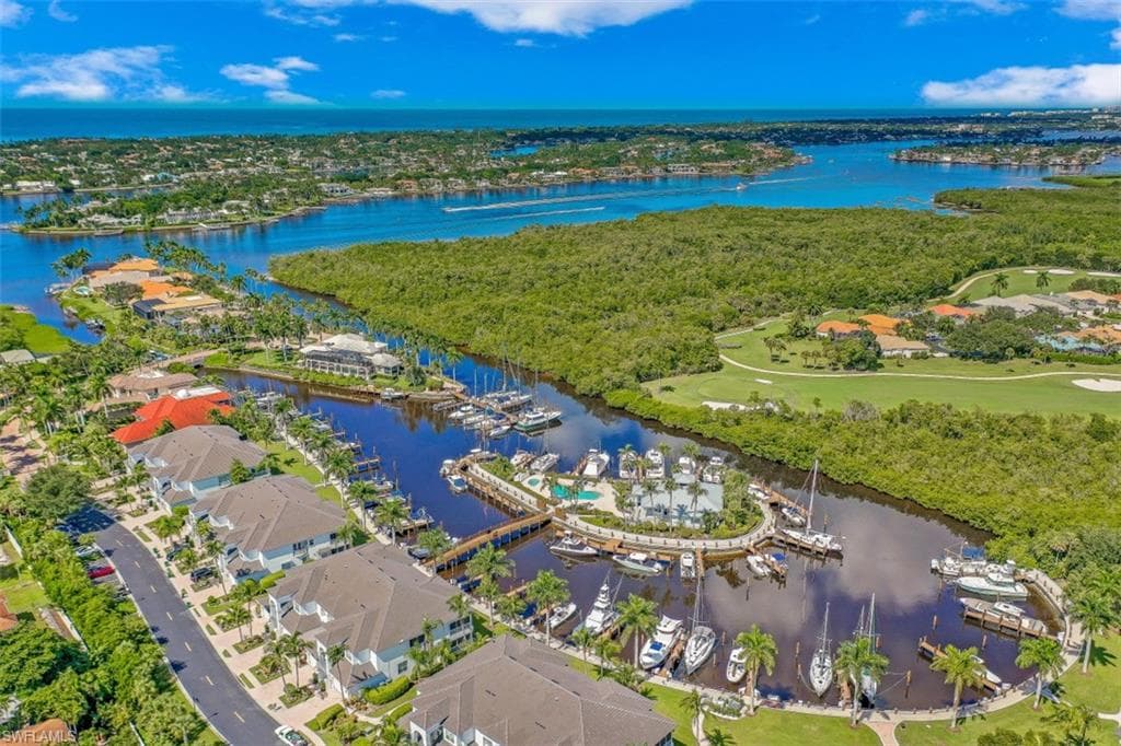 1777 Gulfstar DR S NAPLES, FL 34112