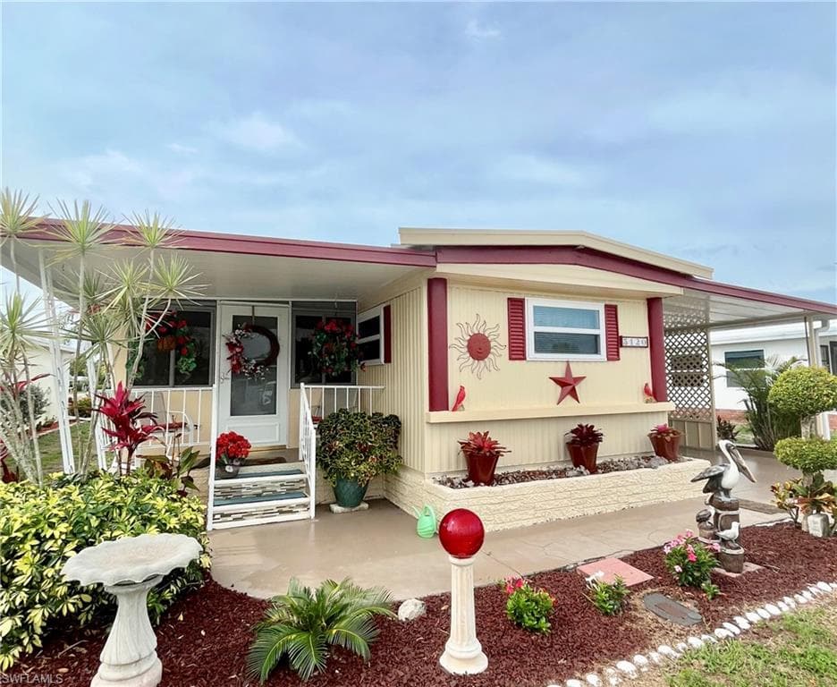 5120 Forest Park DR NORTH FORT MYERS, FL 33917