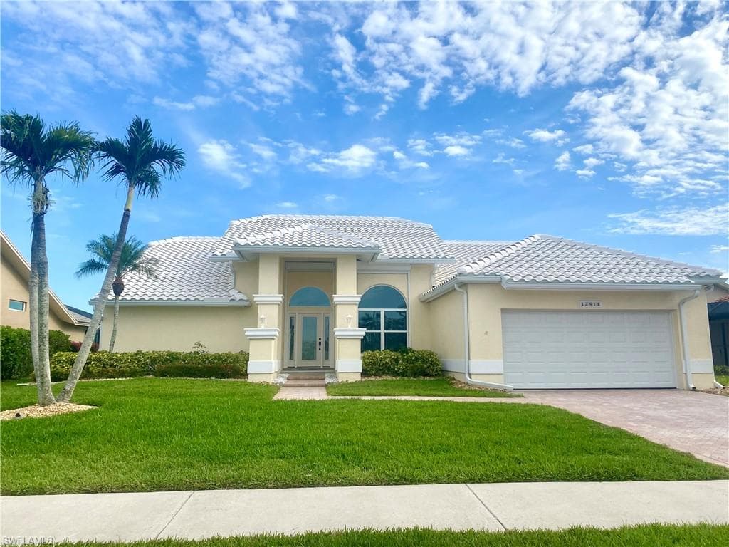 12811 Kelly Sands WAY FORT MYERS, FL 33908