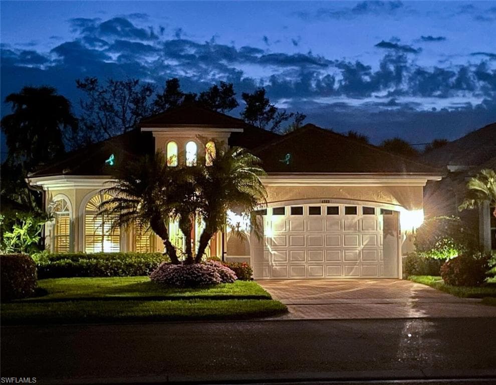 4989 Kensington High ST NAPLES, FL 34105