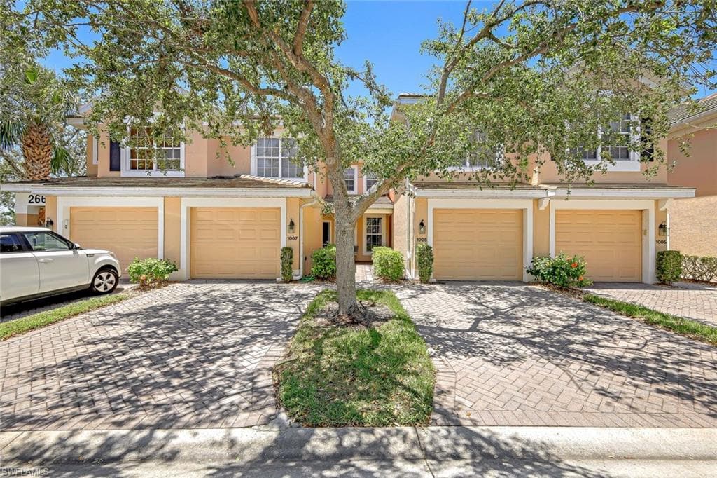 2660 Somerville LOOP 1006 CAPE CORAL, FL 33991