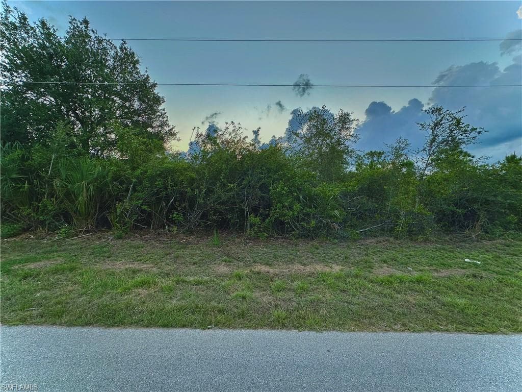 550 Redwood AVE S LEHIGH ACRES, FL 33974