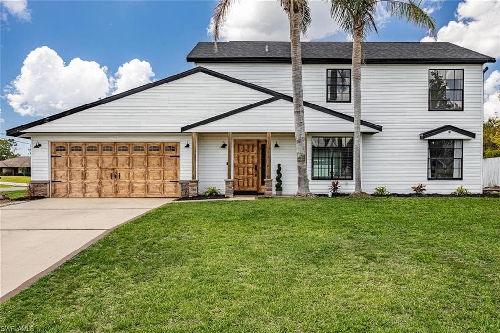 1726 SW 10th PL CAPE CORAL, FL 33991