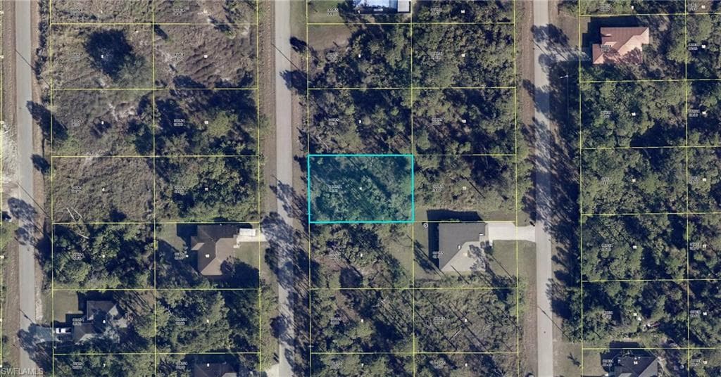 765 Andover AVE S LEHIGH ACRES, FL 33974