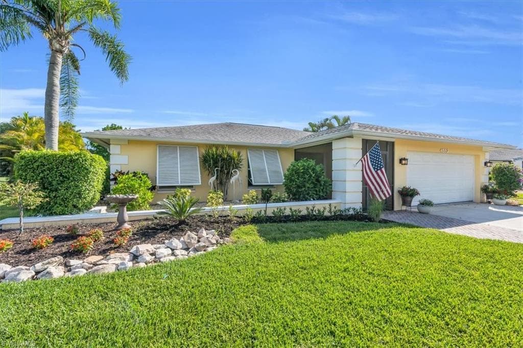 4552 Eagle Key CIR NAPLES, FL 34112