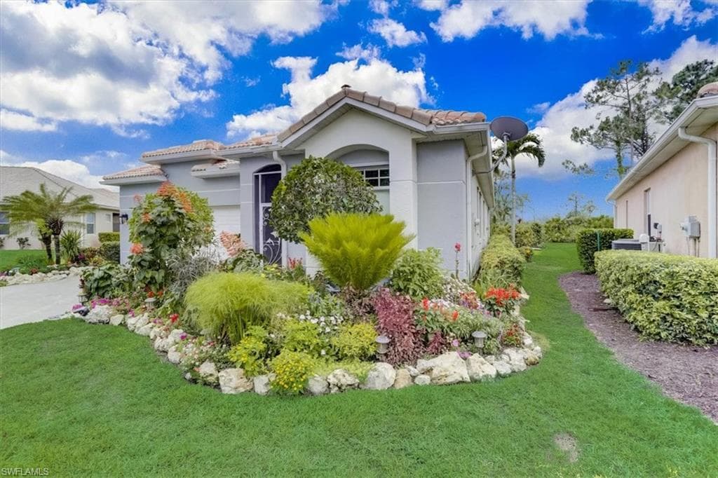 2402 Bainmar DR LEHIGH ACRES, FL 33973