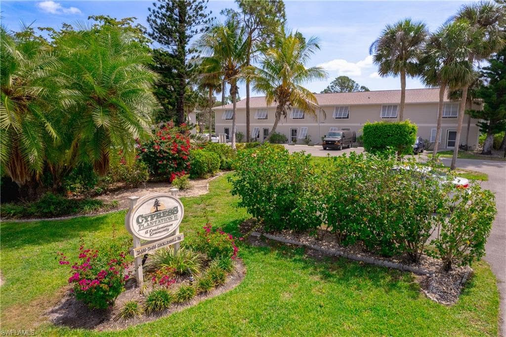 25482 COCKLESHELL DR #1105 BONITA SPRINGS, FL 34135