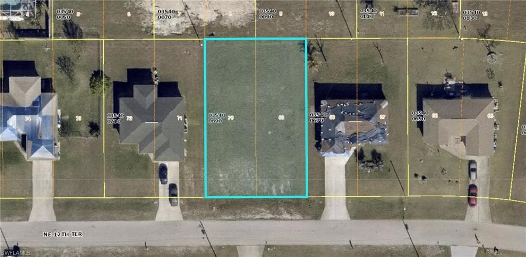 1727 NE 12th TER CAPE CORAL, FL 33909