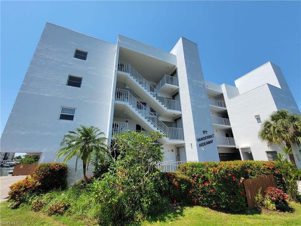 377 Vanderbilt Beach RD 304 NAPLES, FL 34108
