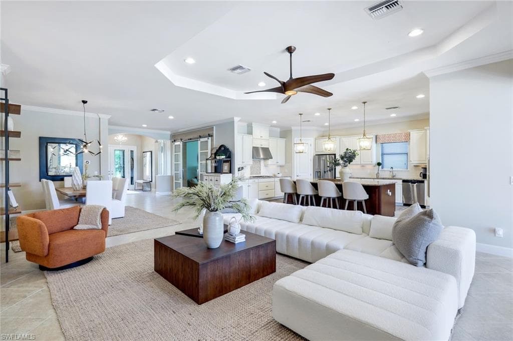 9218 Rialto LN NAPLES, FL 34119