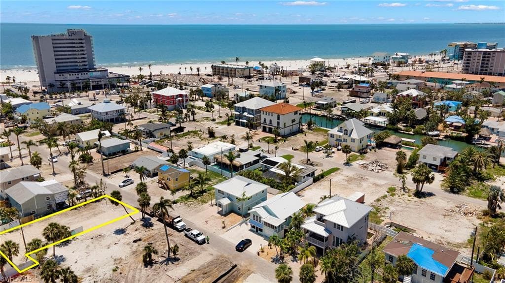 180 Pearl ST FORT MYERS BEACH, FL 33931