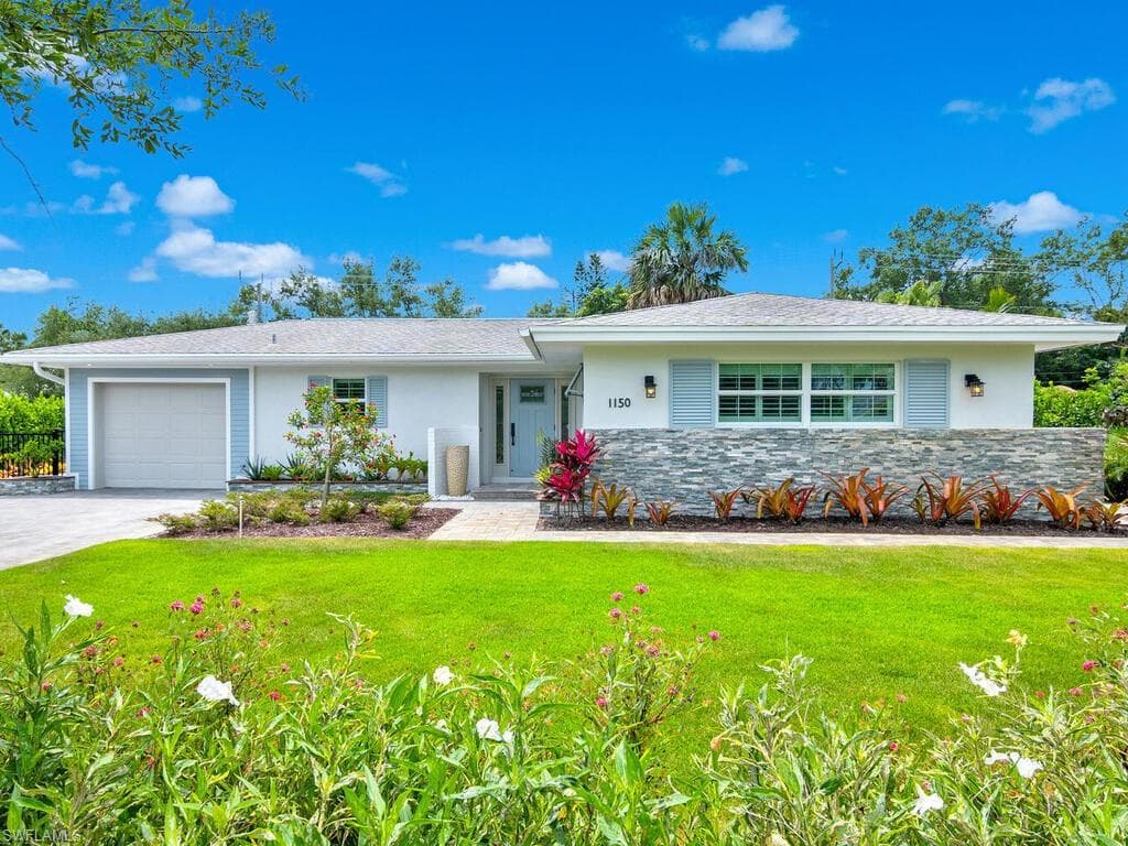1150 Morningside DR NAPLES, FL 34103
