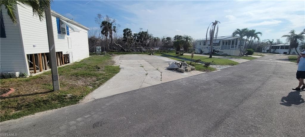 19681 Summerlin RD 611 FORT MYERS, FL 33908