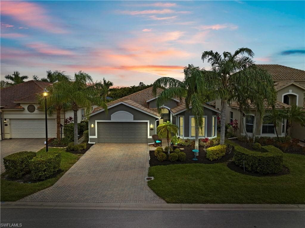 21313 Velino LN ESTERO, FL 33928