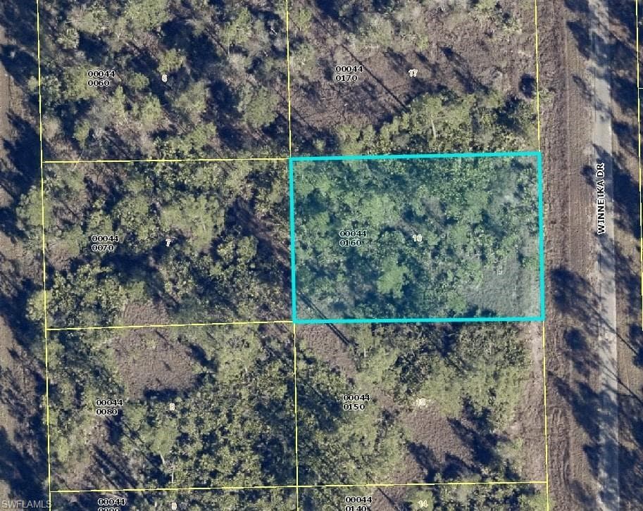2145 Winnetka DR LEHIGH ACRES, FL 33972