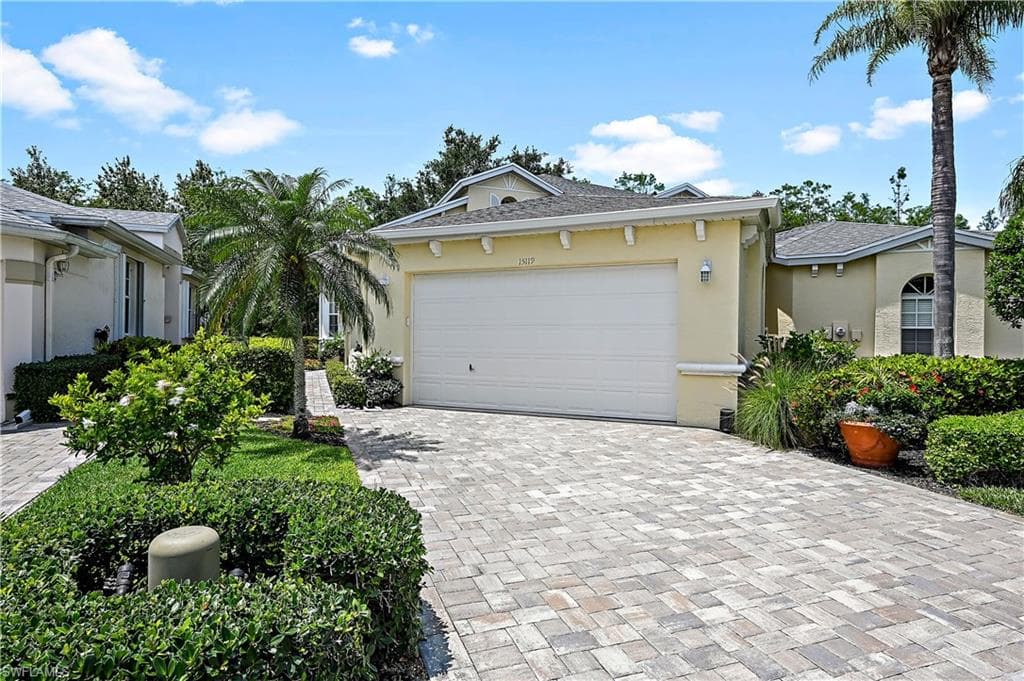 15119 Sterling Oaks DR NAPLES, FL 34110