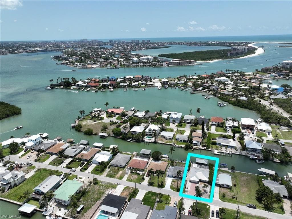 128 San Salvador ST NAPLES, FL 34113