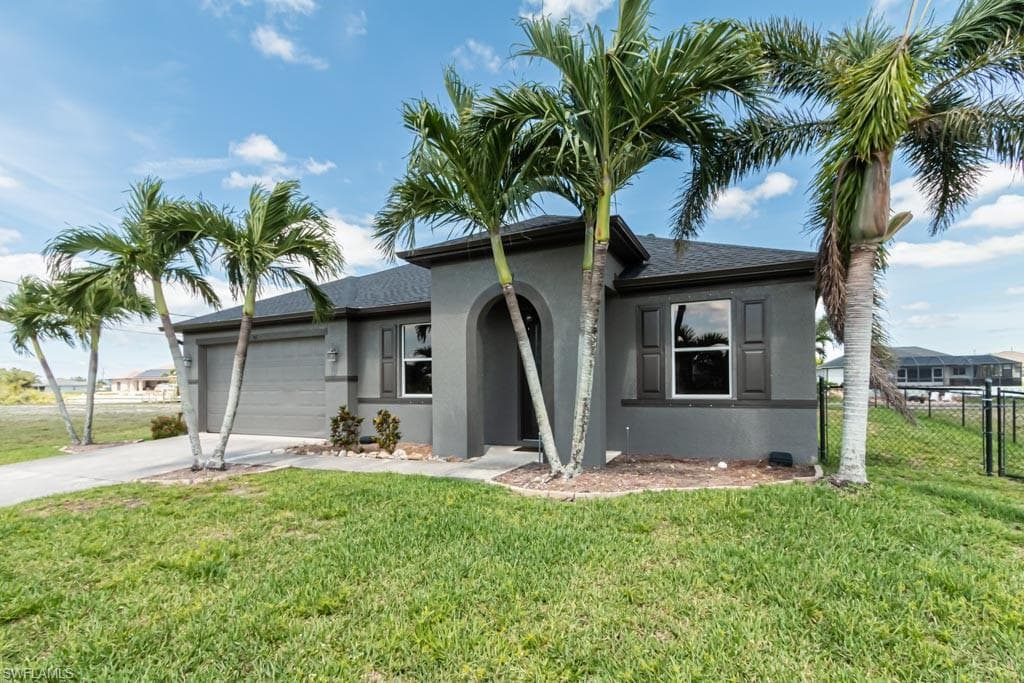 305 NW 26th PL CAPE CORAL, FL 33993