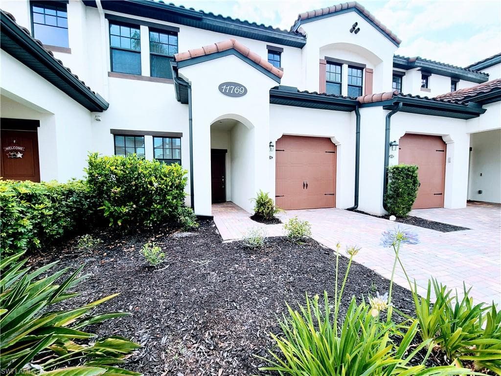11769 Grand Belvedere WAY 102 FORT MYERS, FL 33913