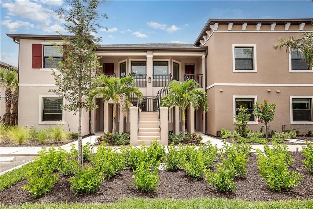 23955 Collina WAY 3 201 PORT CHARLOTTE, FL 33980