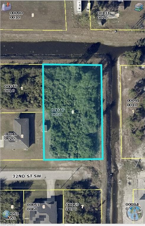 2700 32nd ST SW LEHIGH ACRES, FL 33976