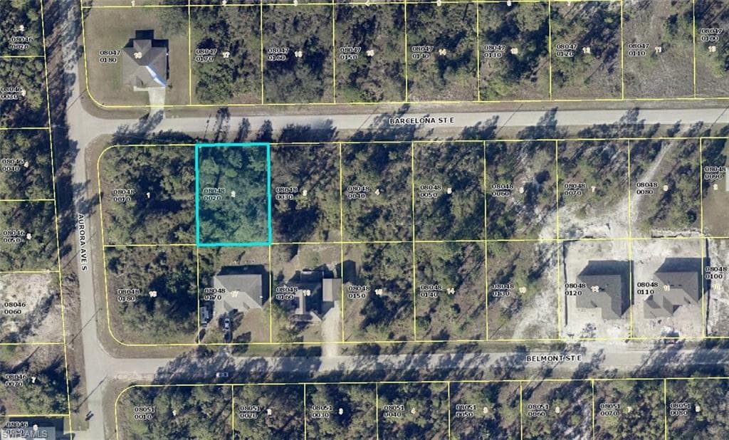 912 Barcelona ST E LEHIGH ACRES, FL 33974