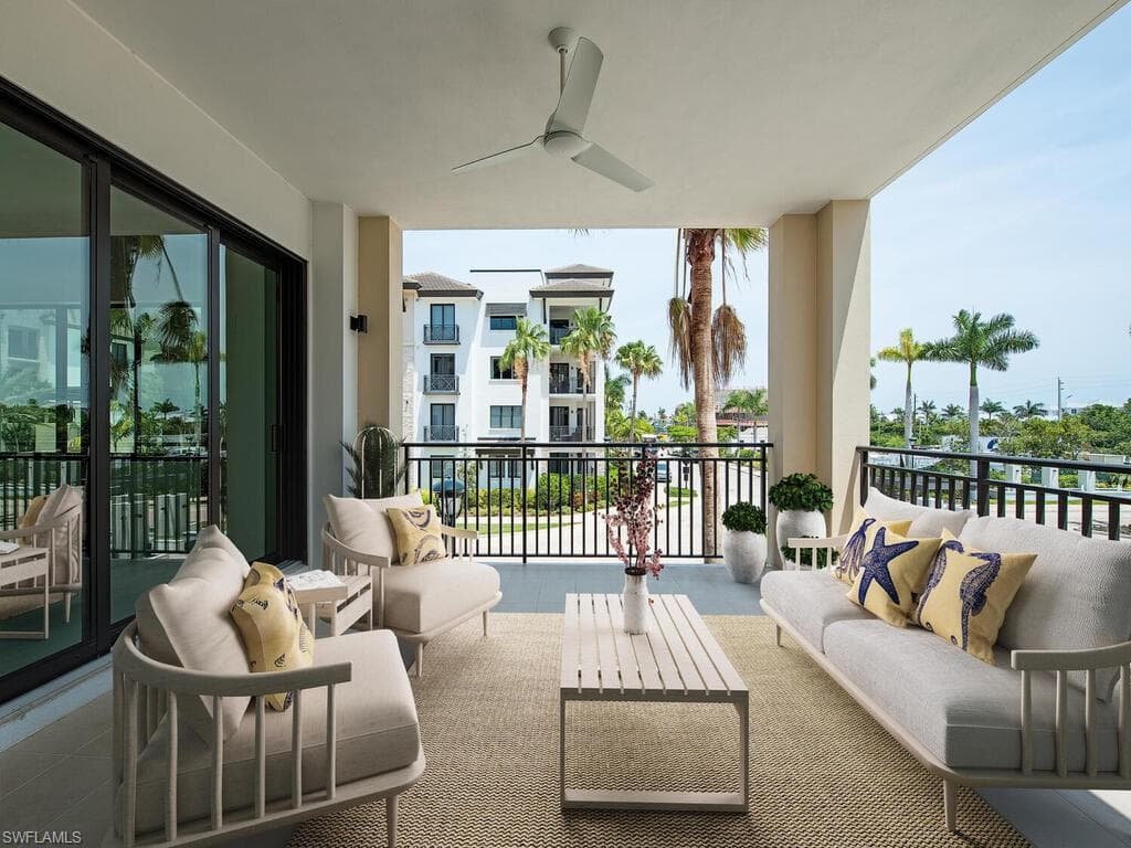 1130 3RD AVE S 209 NAPLES, FL 34102