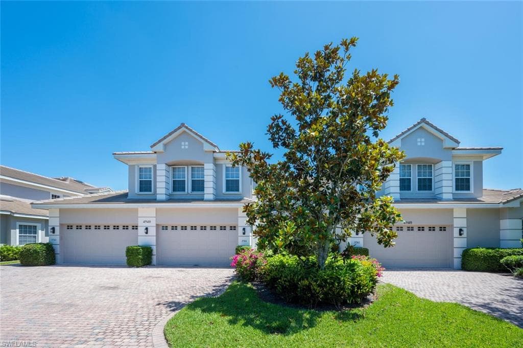 4940 Westchester CT 3701 NAPLES, FL 34105
