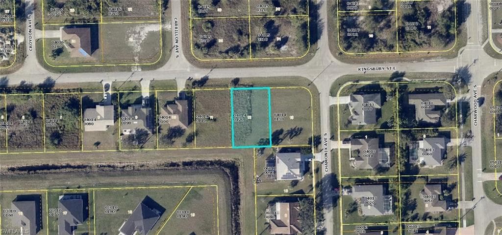 644 Kingsbury ST E LEHIGH ACRES, FL 33974
