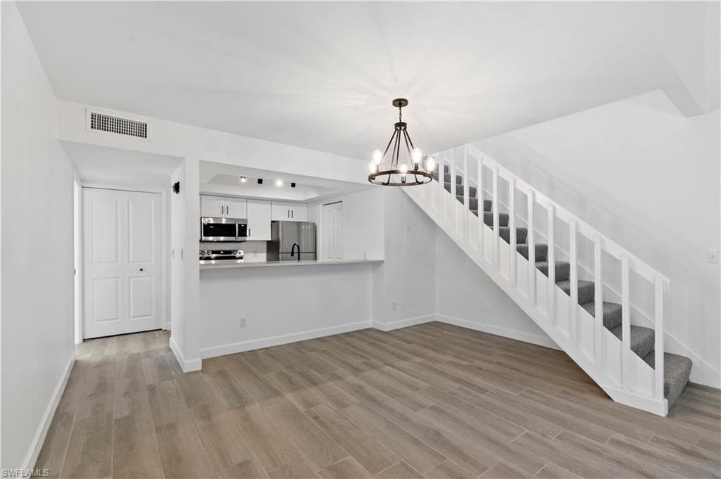 6213 Timberwood CIR 129 FORT MYERS, FL 33908