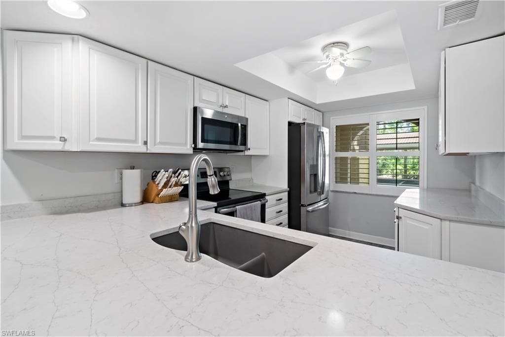 9845 Citadel LN 105 BONITA SPRINGS, FL 34135