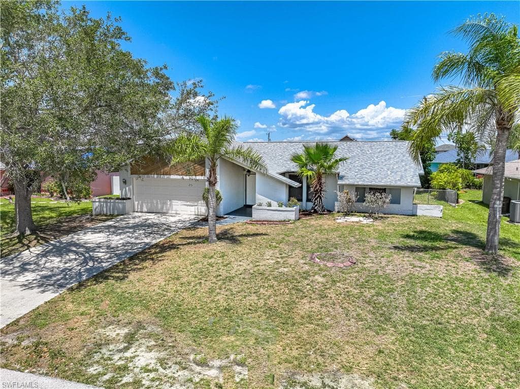 309 SE 6th TER CAPE CORAL, FL 33990