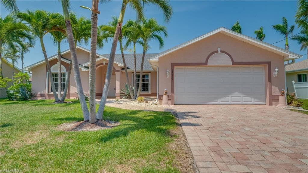 1717 SW 54th LN CAPE CORAL, FL 33914