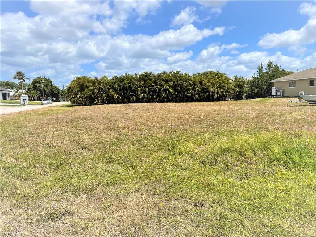 3411 NW 4th TER CAPE CORAL, FL 33993