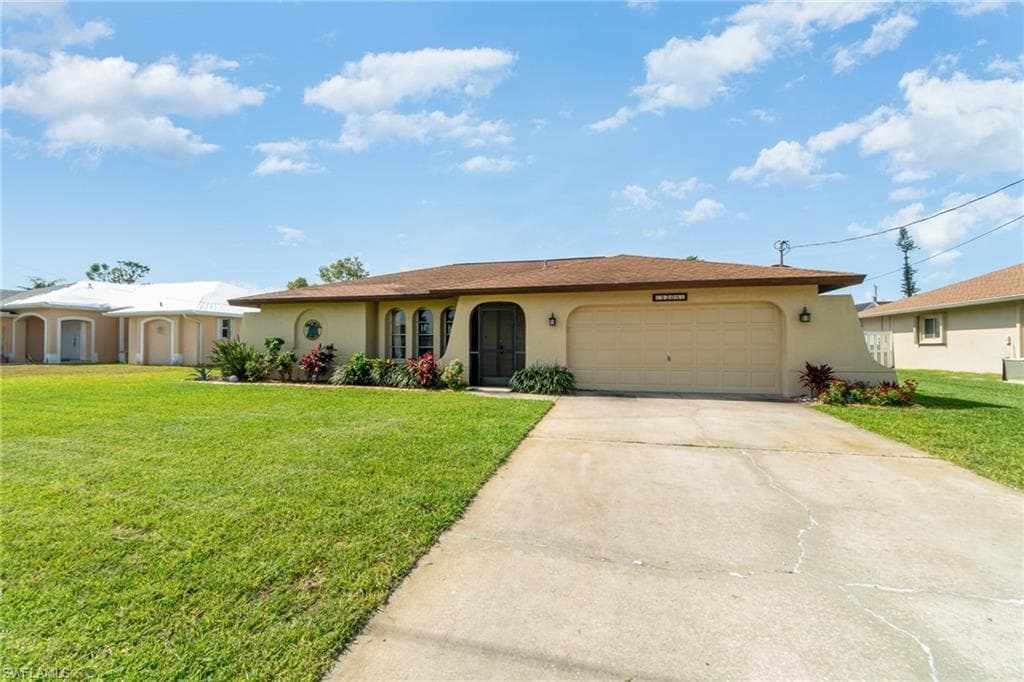 1208 SE 17th TER CAPE CORAL, FL 33990