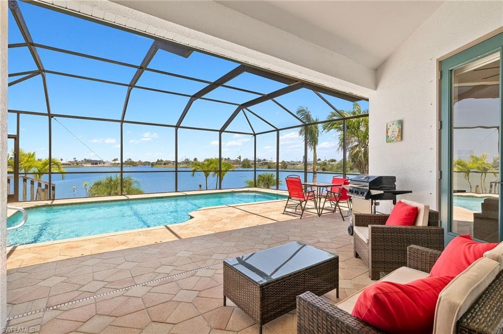 237 NW 11th TER CAPE CORAL, FL 33993
