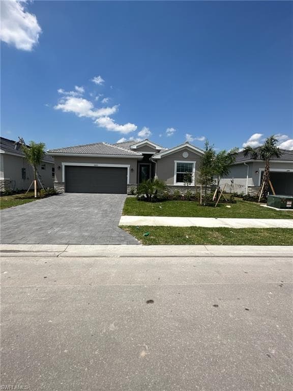 2603 Scarlet WAY NAPLES, FL 34120
