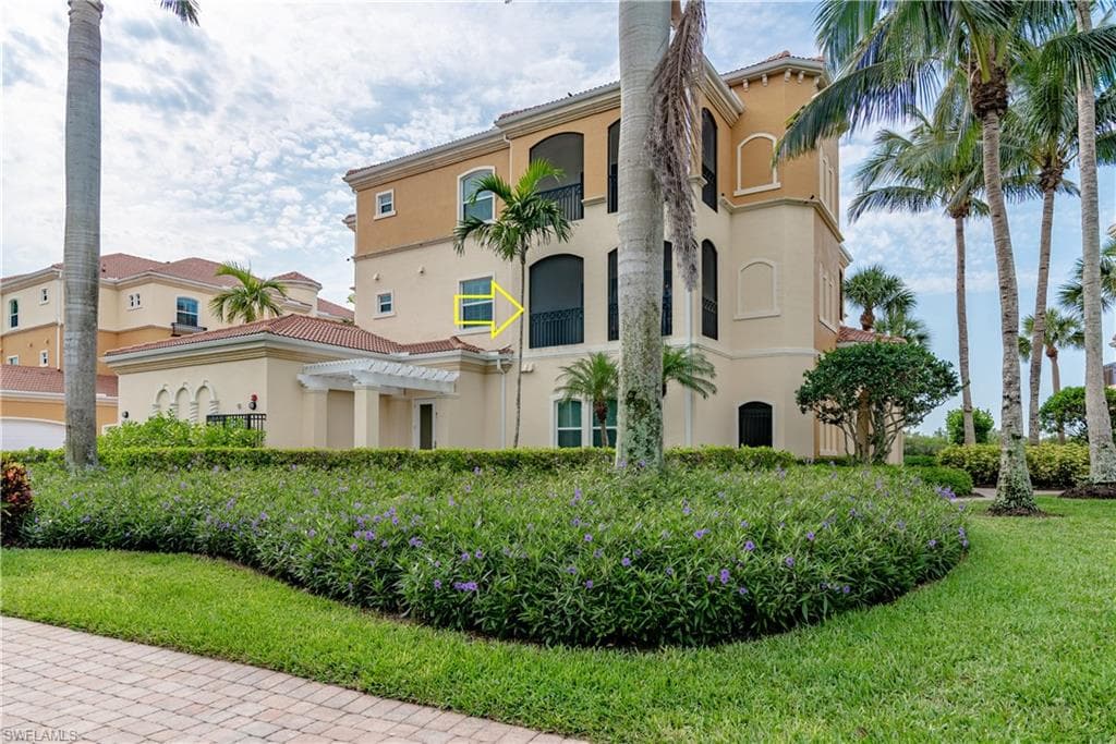 1414 Borghese LN 2-201 NAPLES, FL 34114