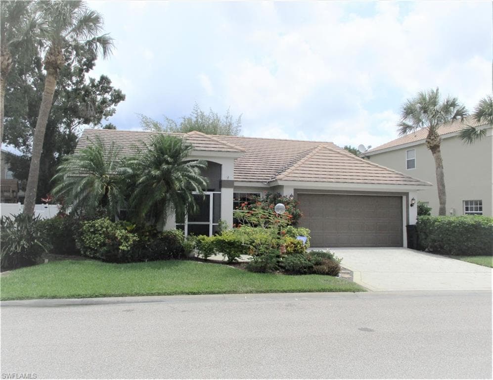 12260 Eagle Pointe CIR FORT MYERS, FL 33913
