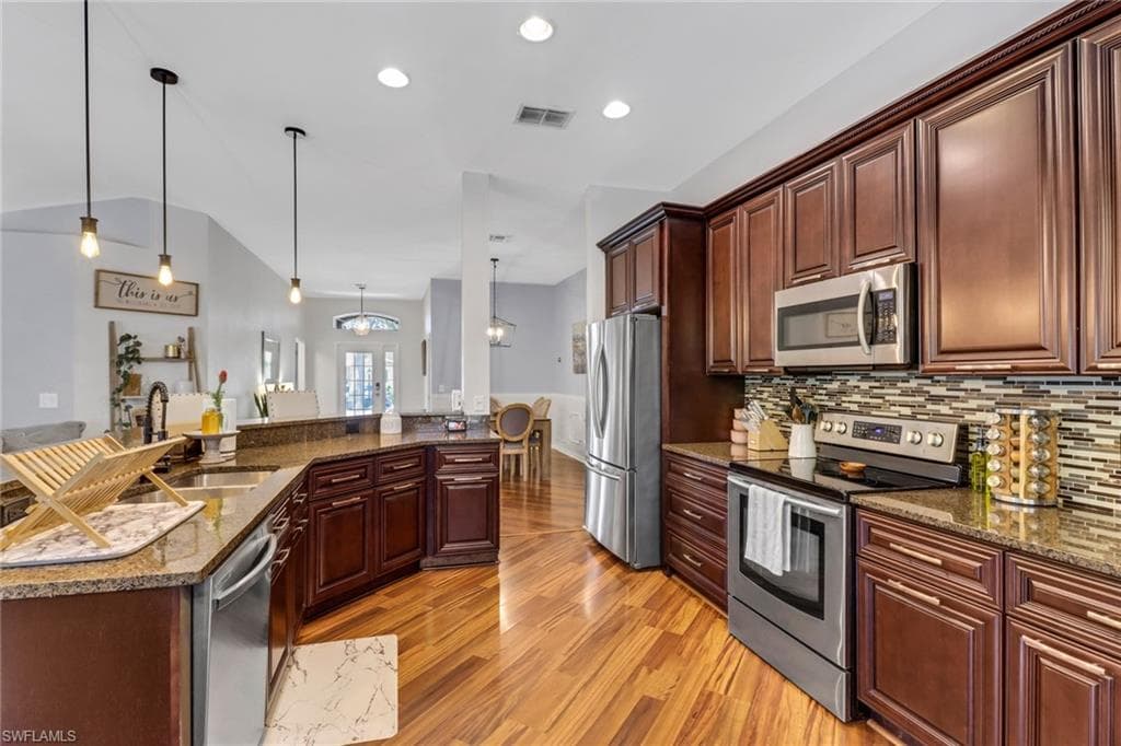 17804 Oakmont Ridge CIR FORT MYERS, FL 33967
