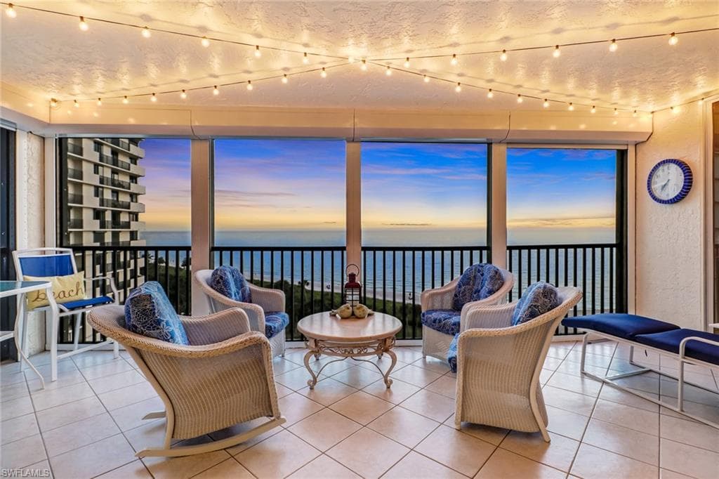 10951 Gulf Shore DR 801 NAPLES, FL 34108