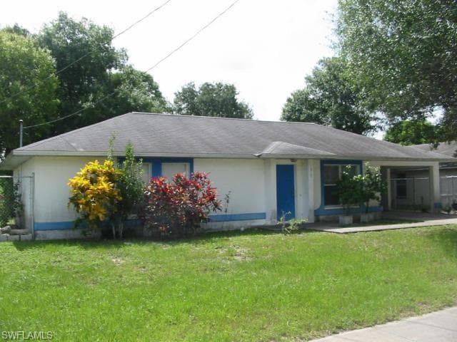 1915 Velasco ST FORT MYERS, FL 33916