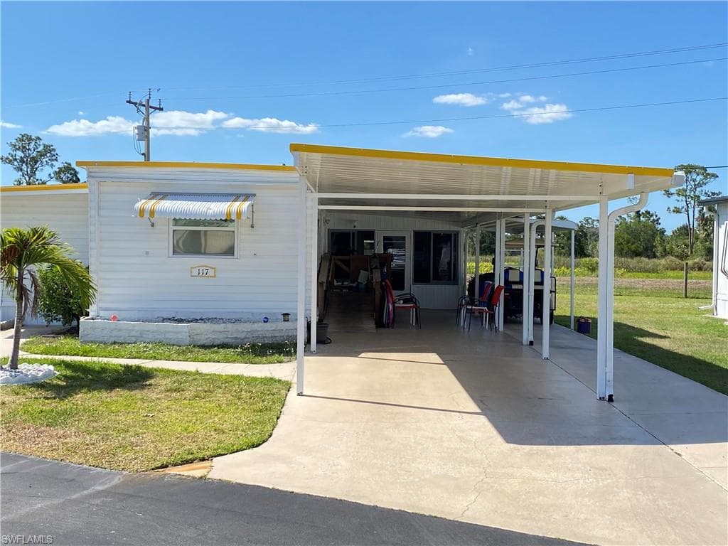 117 Conestoga TRL NORTH FORT MYERS, FL 33917