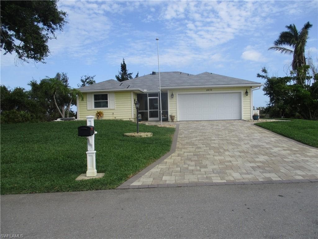 4472 Lake Heather CIR ST. JAMES CITY, FL 33956